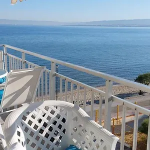 Apartament Sea View Perea, Peraía